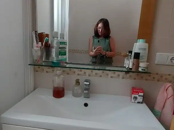 Bathroom of Flat for sale in Sevilla  with Air Conditioner, Heating and Furnished