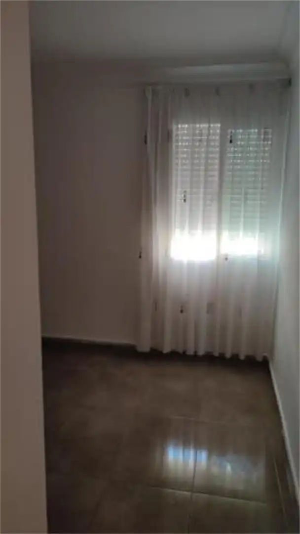 Wohnung zur Miete in Zona Avenida del Mar Schlafzimmer von Wohnung zur Miete in Castellón de la Plana / Castelló de la Plana mit Privatgarten, Terrasse und Möbliert