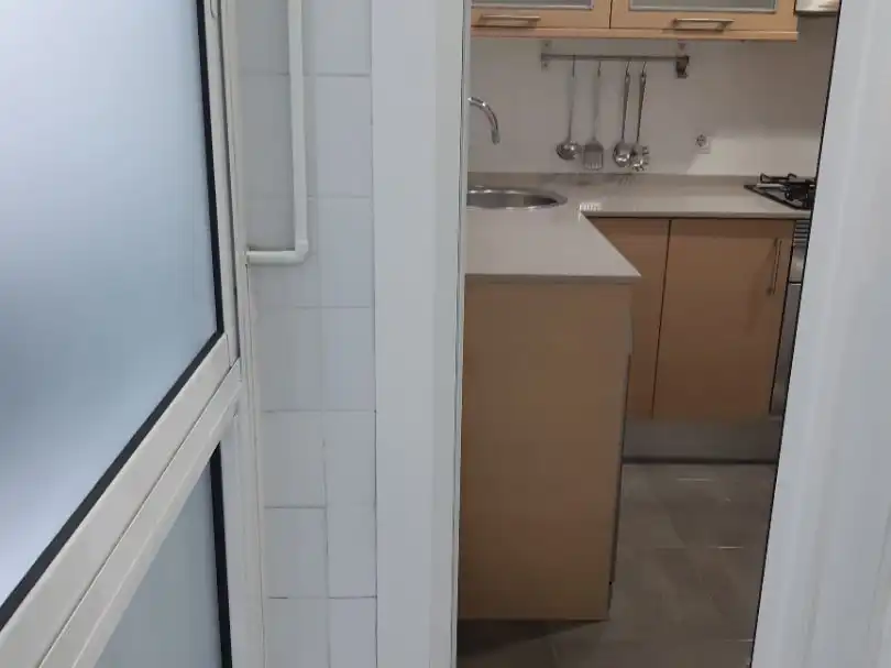 Cuina de Pis de lloguer en Barcelona amb Aire condicionat, Calefacció i Parquet