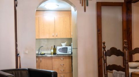 Foto 2 de Casa adosada en venta en Calle el Medio, 6, Somontín, Almería