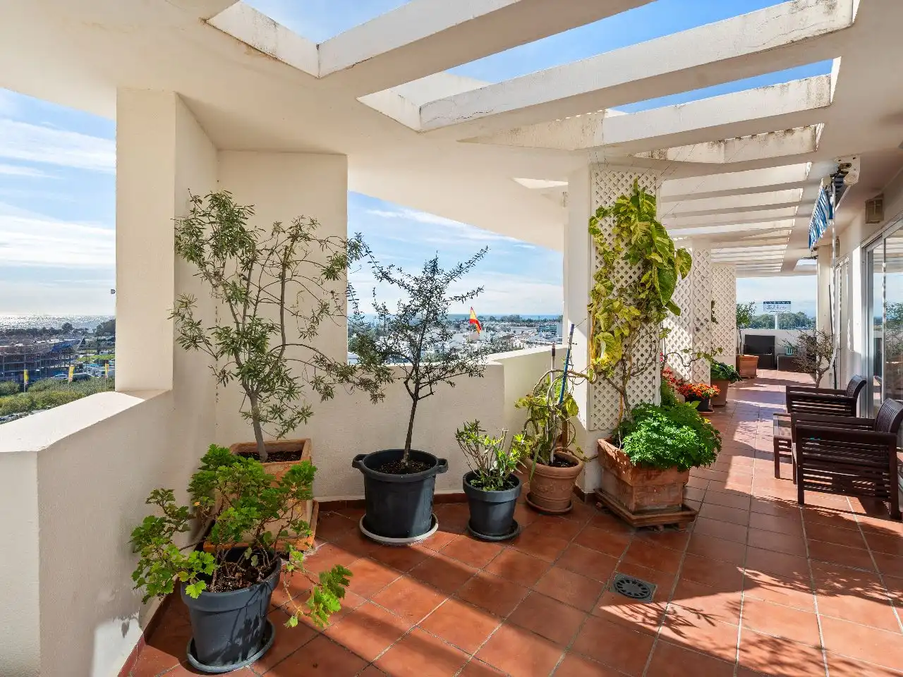 Terrace of Attic for sale in Marbella  with Air Conditioner, Terrace and Swimming Pool