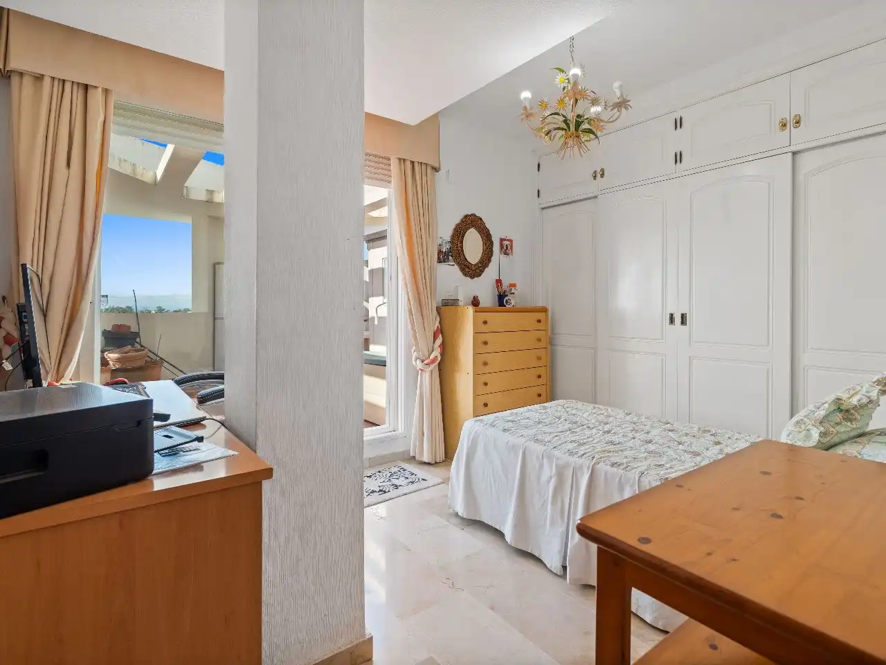Bedroom of Attic for sale in Marbella  with Air Conditioner, Terrace and Swimming Pool