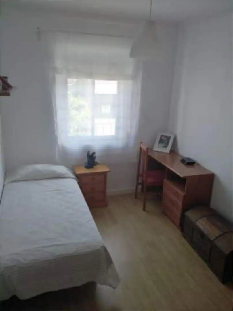 Piso de alquiler en El Retiro - La Vid Habitación de Piso de alquiler en Jerez de la Frontera con Calefacción y Amueblado