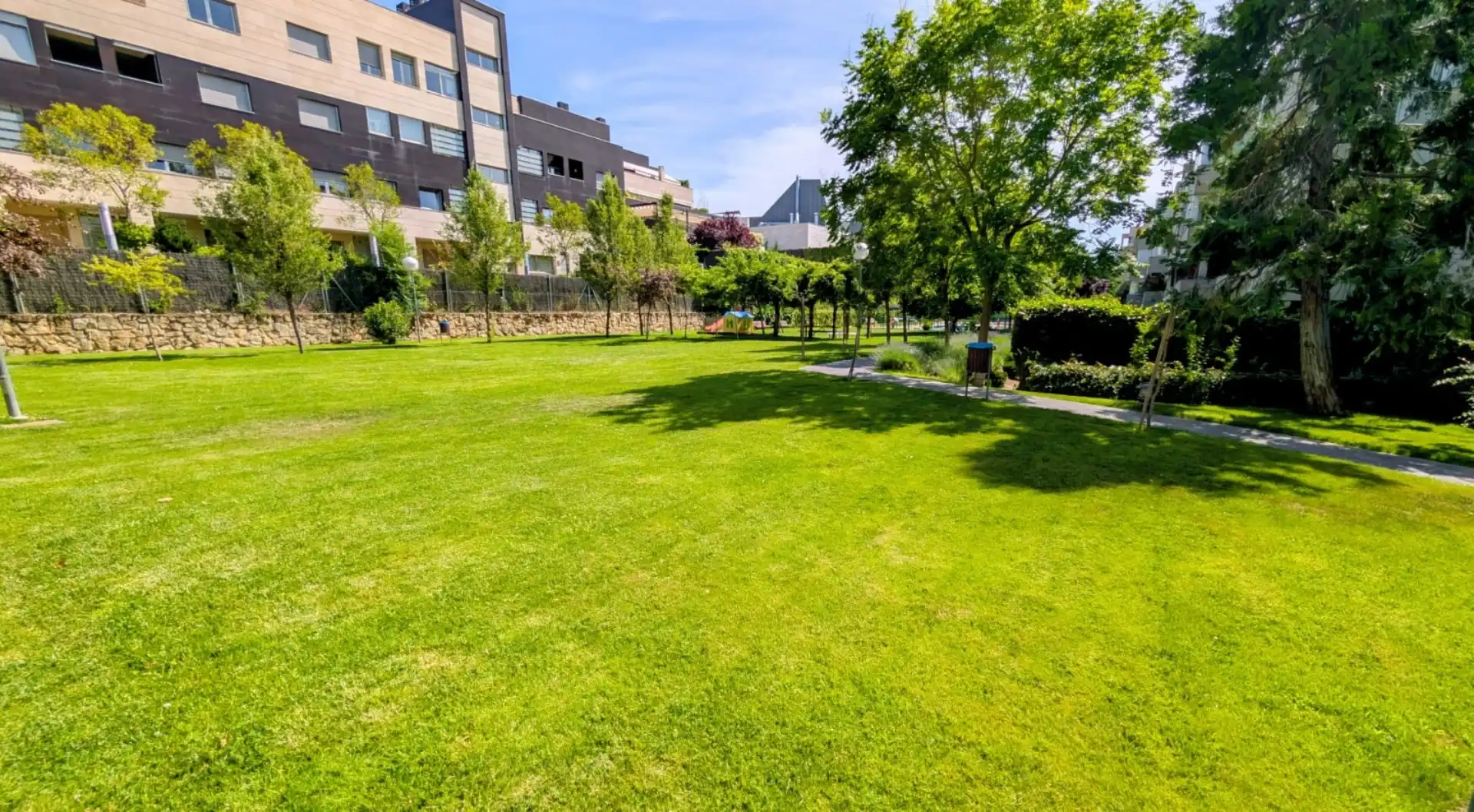 Flat for sale in Calle de la Hiedra, 182, El Soto de la Moraleja Garden of Flat for sale in La Moraleja with Air Conditioner and Swimming Pool