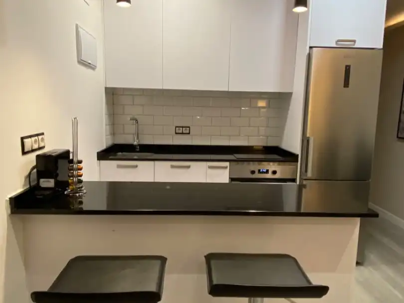 Cocina de Apartamento de alquiler en  Madrid Capital con Aire acondicionado