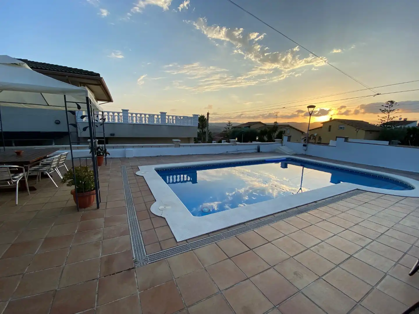 Piscina de Casa o xalet de lloguer en El Vendrell amb Aire condicionat, Terrassa i Piscina
