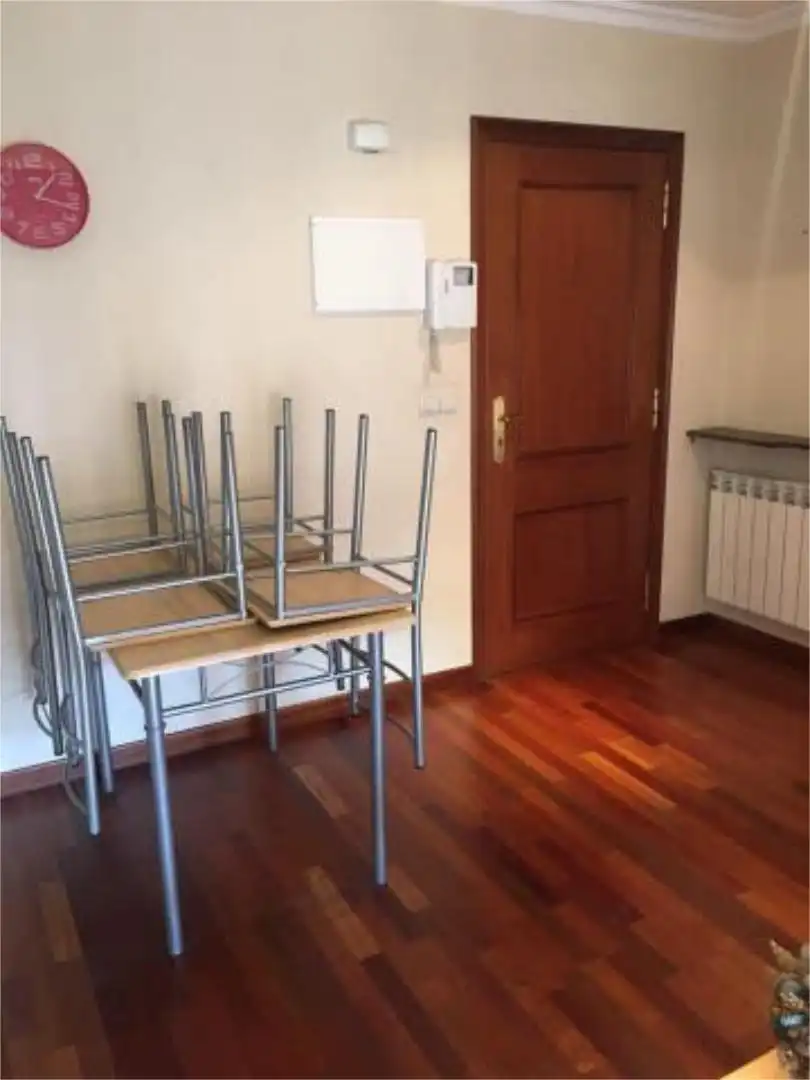 Comedor de Piso de alquiler en Gondomar con Jardín privado, Trastero y Amueblado