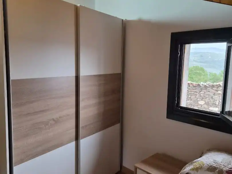 Casa o xalet en venda a Rua Caldesiños, 9, Viana do Bolo Dormitori de Casa o xalet en venda en Viana do Bolo amb Calefacció, Traster i Moblat