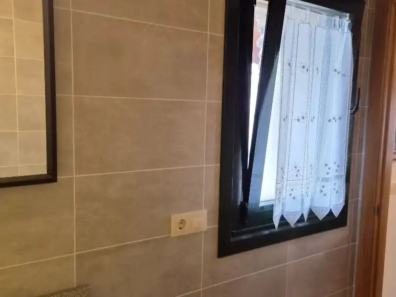 Casa o xalet en venda a Rua Caldesiños, 9, Viana do Bolo Bany de Casa o xalet en venda en Viana do Bolo amb Calefacció, Traster i Moblat
