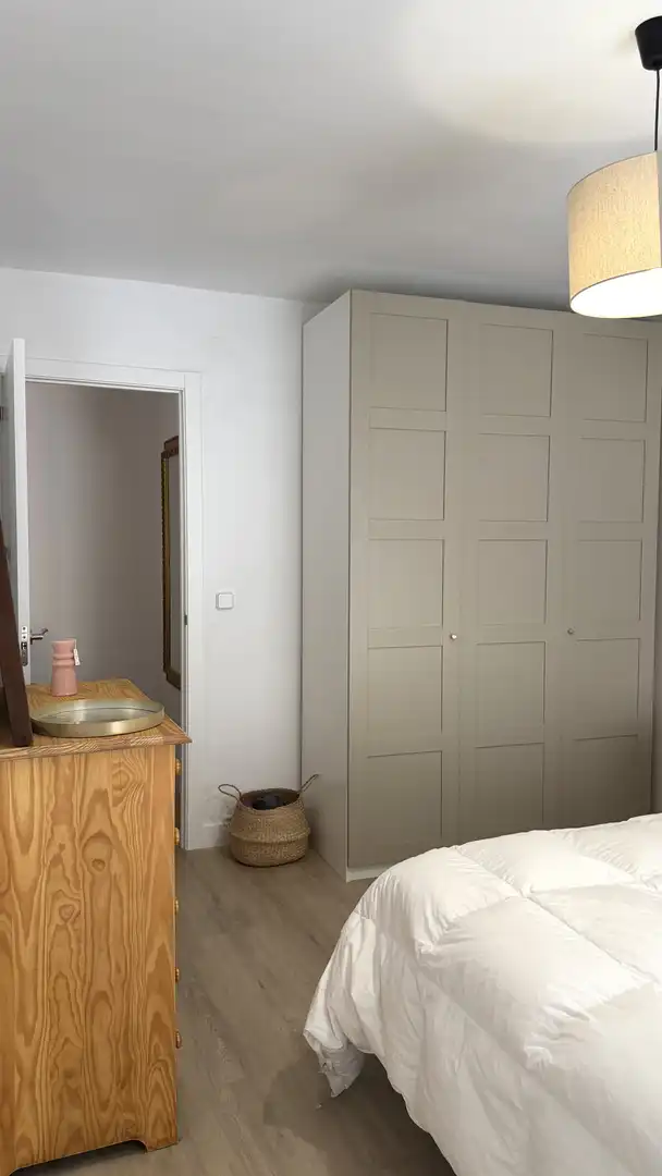 Room in Calle Batalla de Clavijo, 50, El Ejido - Santa Ana Bedroom of Flat for share in León Capital with Heating, Parquet flooring and Terrace