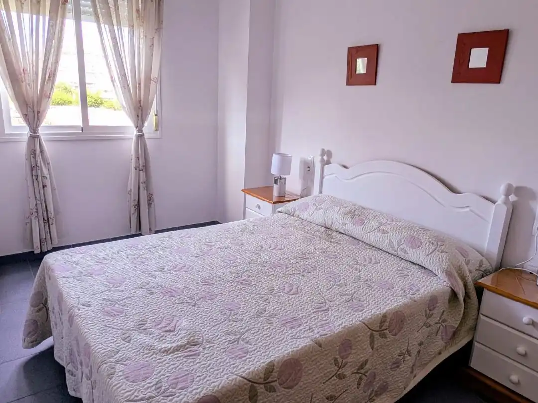 Wohnungen zur Miete in Avenida Columbretes, 4, Playa de la Concha Schlafzimmer von Wohnungen zur Miete in Oropesa del Mar / Orpesa mit Klimaanlage, Terrasse und Schwimmbad