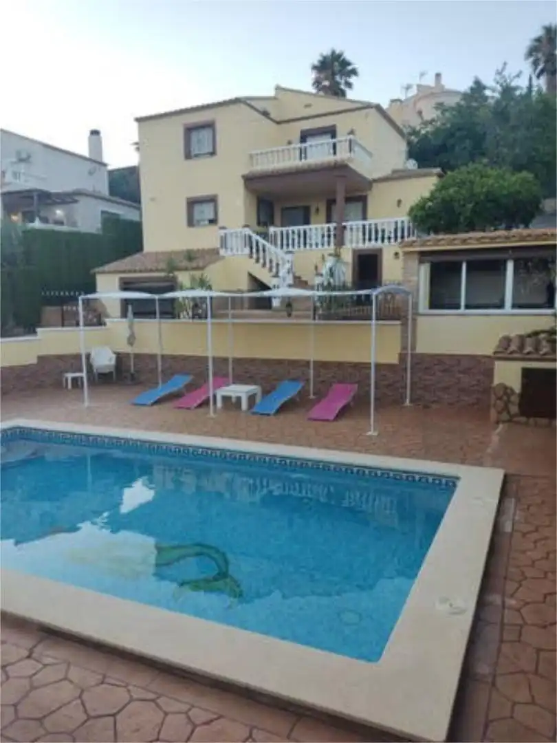 Piscina de Casa adosada de lloguer en Alginet amb Terrassa i Piscina