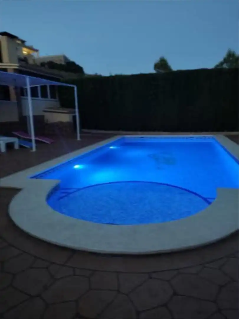 Piscina de Casa adosada de lloguer en Alginet amb Terrassa i Piscina