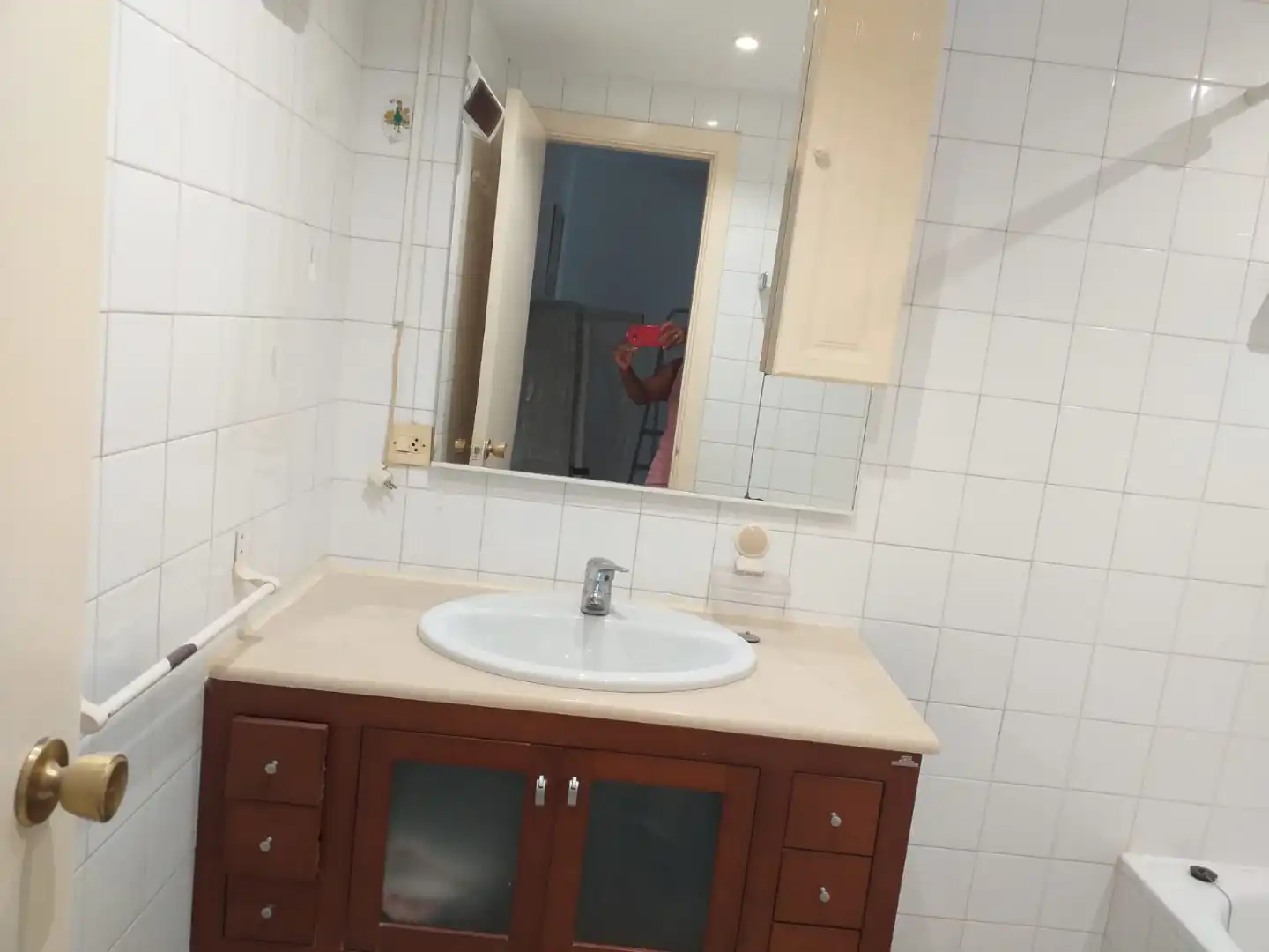 Bathroom of Study for rent in Estepona  with Swimming Pool, Furnished and Oven