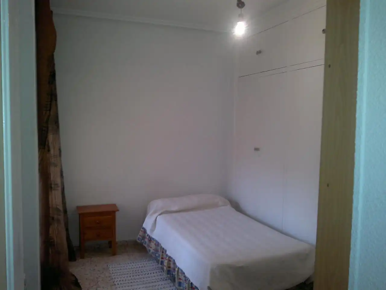 Piso de alquiler en Avenida de Hernán Cortés, 5, Ruta de la Plata Habitación de Piso de alquiler en Cáceres con Calefacción, Terraza y Amueblado