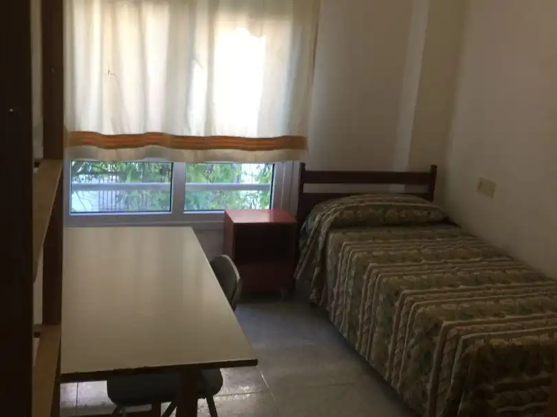 Flat for rent in Calle Colonia, 3, Ruta de la Plata Bedroom of Flat for rent in Cáceres with Heating, Furnished and Balcony