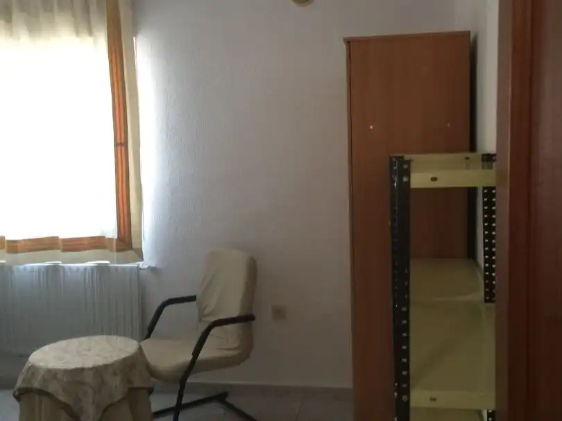 Flat for rent in Calle Colonia, 3, Ruta de la Plata Bedroom of Flat for rent in Cáceres with Heating, Furnished and Balcony