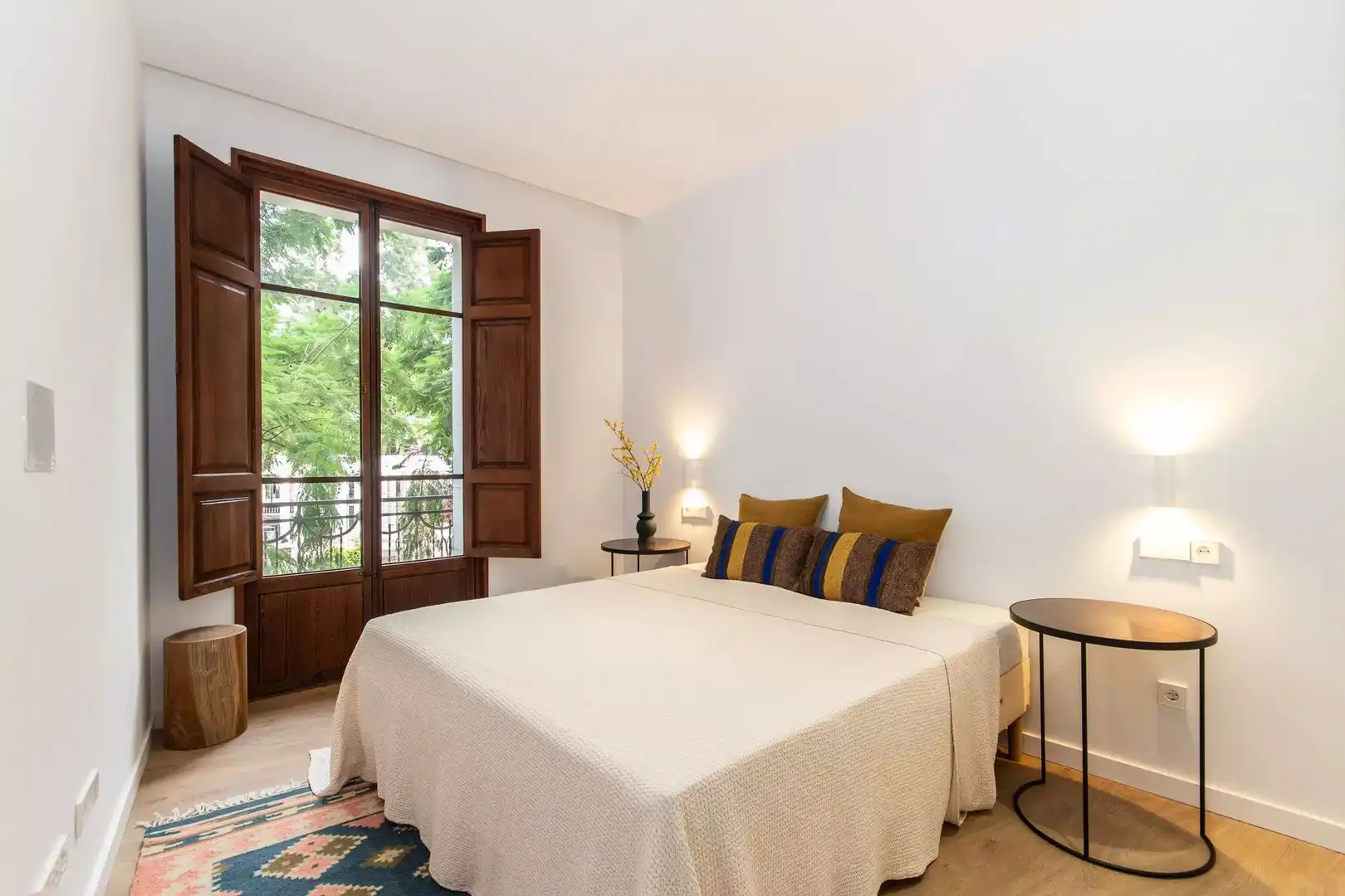 Bedroom of Flat for rent in  Palma de Mallorca  with Air Conditioner, Heating and Parquet flooring