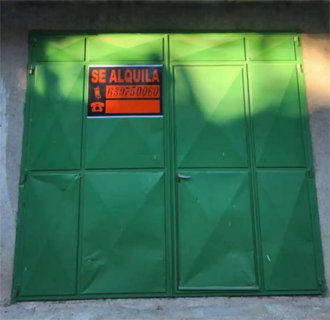 Nave industrial de alquiler en Santa María de la Alameda