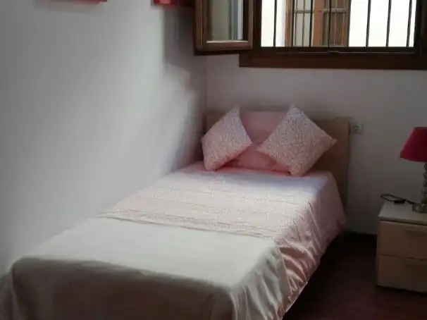 Bedroom of Flat for rent in Jerez de la Frontera  with Air Conditioner, Heating and Furnished