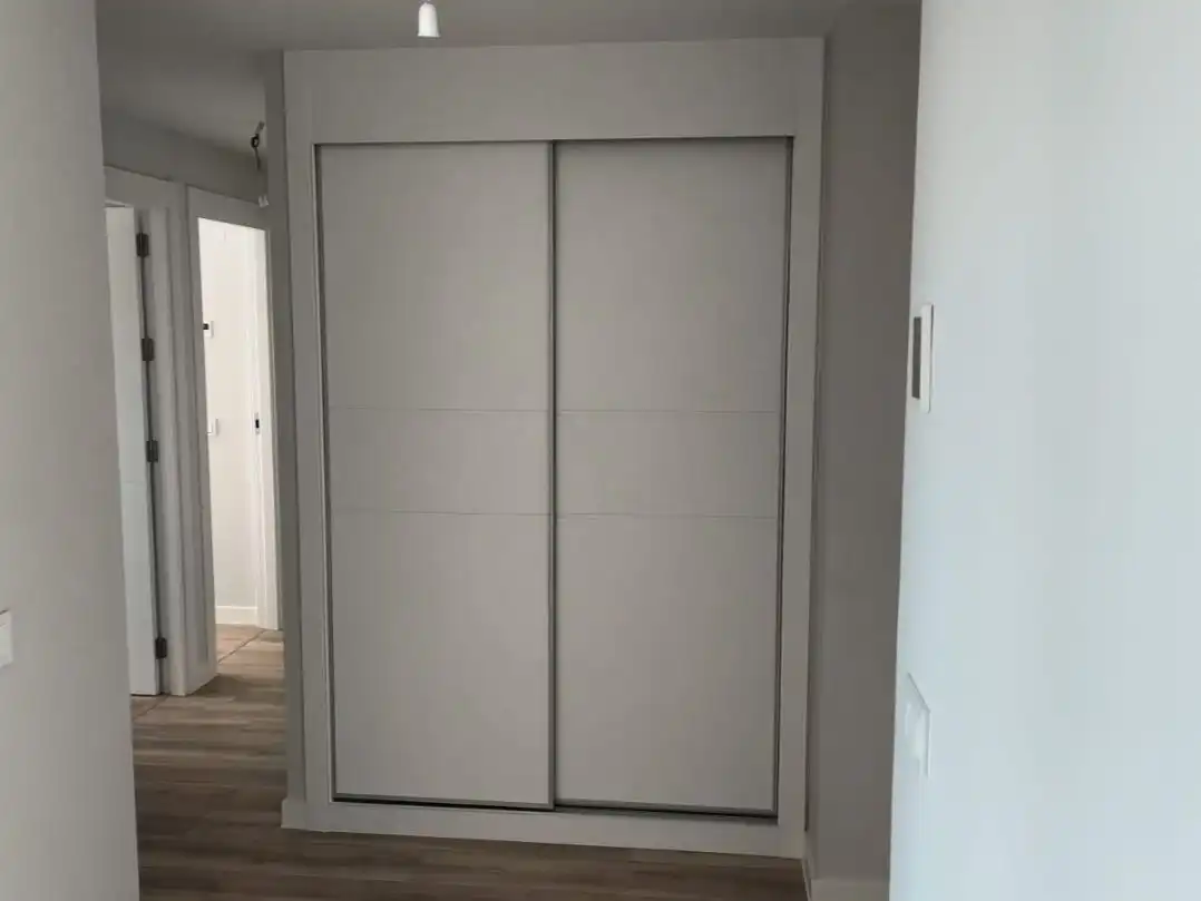 Flat for sale in Calle de Dulce Chacón, 25, Virgen del Cortijo - Manoteras Flat for sale in Madrid with Air Conditioner, Heating and Private garden
