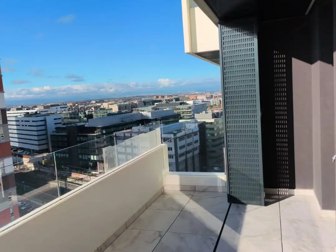 Flat for sale in Calle de Dulce Chacón, 25, Virgen del Cortijo - Manoteras Terrace of Flat for sale in Madrid with Air Conditioner, Heating and Private garden