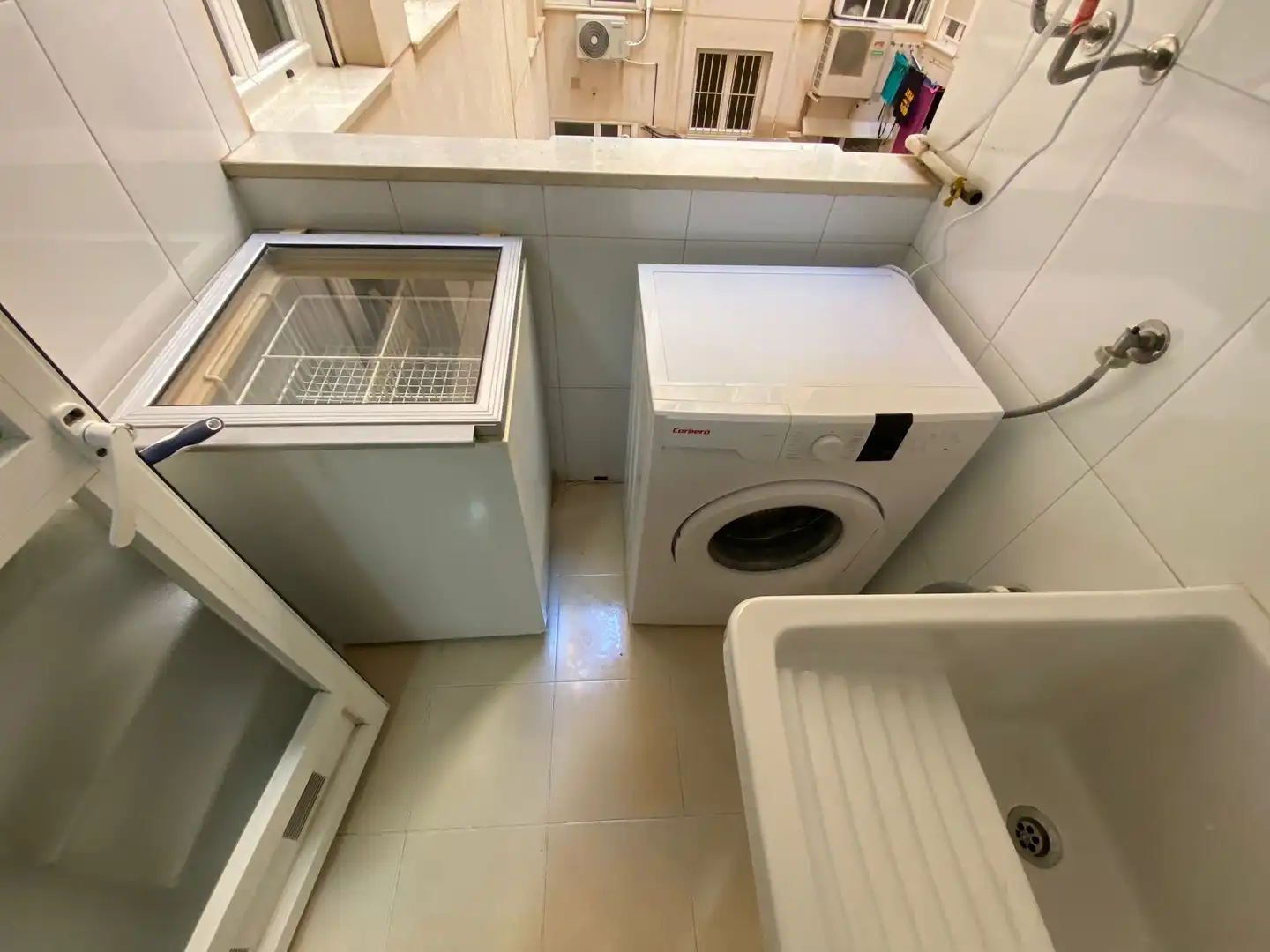 Piso de alquiler en Calle Franz Kafka, 10, El Tejar - Hacienda Bizcochero Cocina de Piso de alquiler en Málaga con Aire acondicionado, Calefacción y Jardín privado