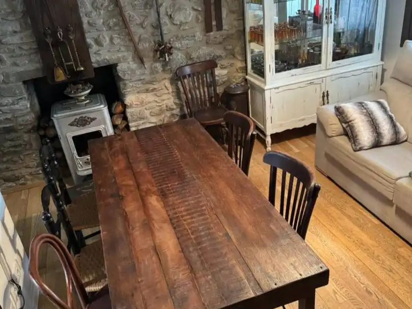 Menjador de Casa adosada de lloguer en Benasque amb Calefacció, Parquet i Traster