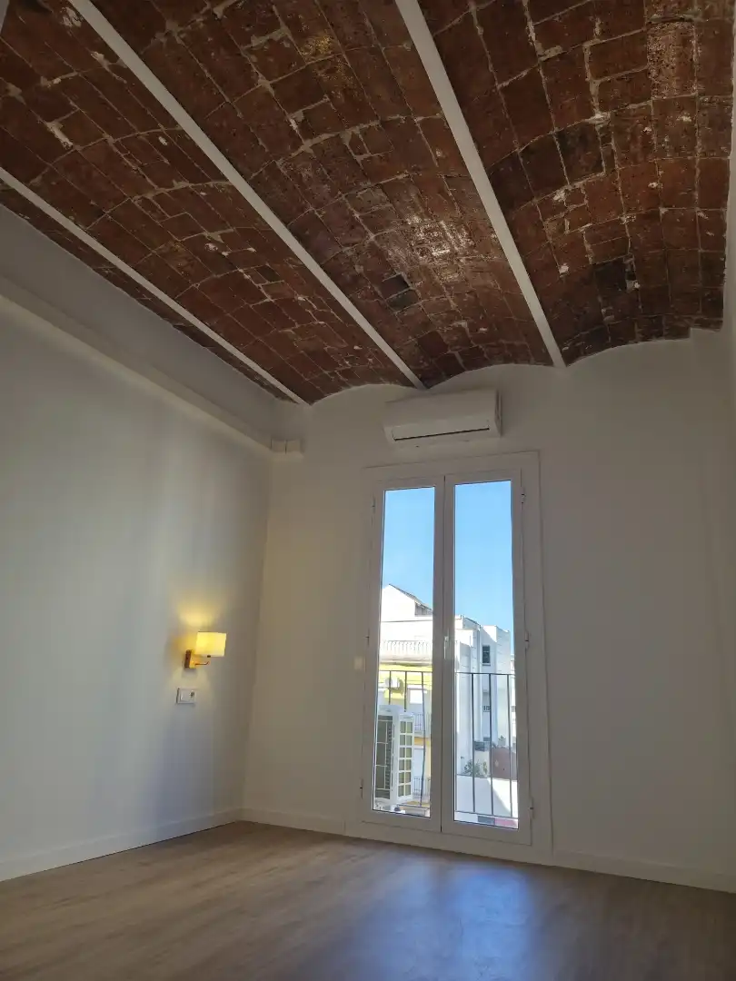 Piso en venta en  Barcelona Capital con Aire acondicionado y Balcón
