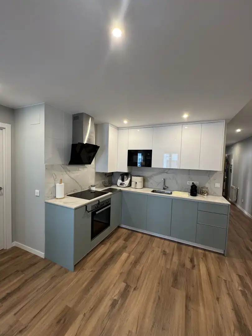 Cocina de Piso en venta en Burgos con Calefacción, Parquet y Terraza