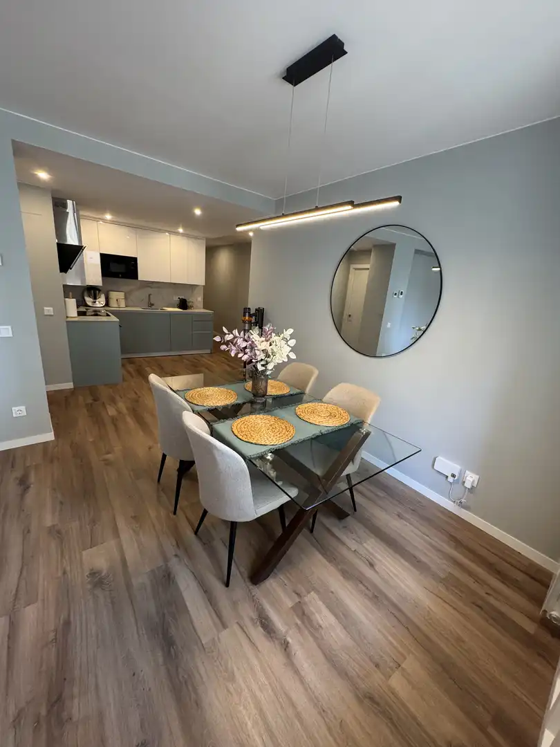 Comedor de Piso en venta en Burgos con Calefacción, Parquet y Terraza