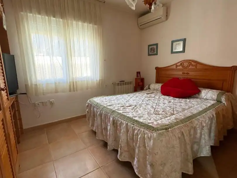 Habitación de Piso en venta en Pilar de la Horadada con Aire acondicionado, Terraza y Piscina