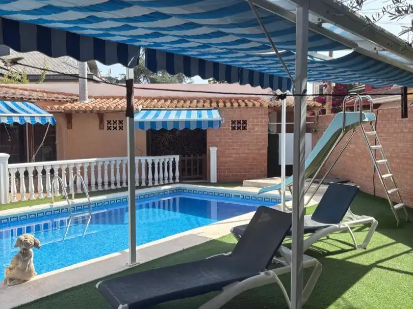 Piscina de Piso en venta en Pilar de la Horadada con Aire acondicionado, Terraza y Piscina