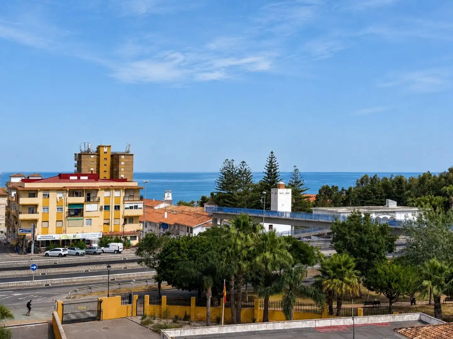 Wohnung zum Verkauf in Avenida de la Paz, 5, San Luis de Sabinillas Außenansicht von Wohnung zum Verkauf in Manilva mit Terrasse und Schwimmbad