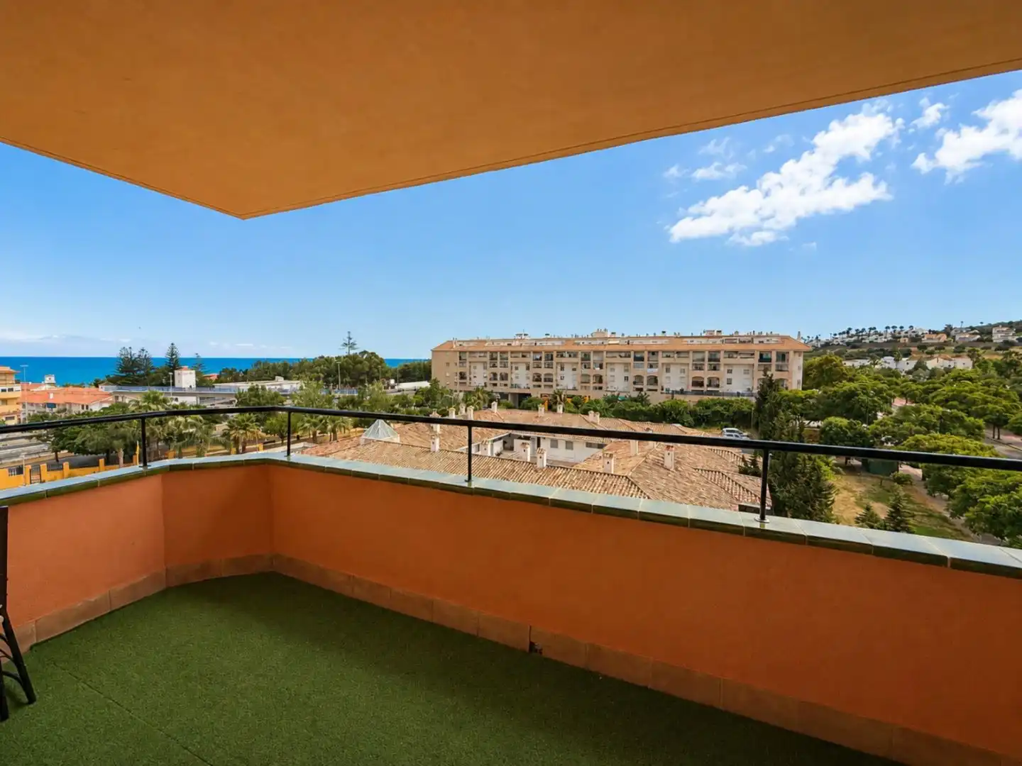 Wohnung zum Verkauf in Avenida de la Paz, 5, San Luis de Sabinillas Terrasse von Wohnung zum Verkauf in Manilva mit Terrasse und Schwimmbad
