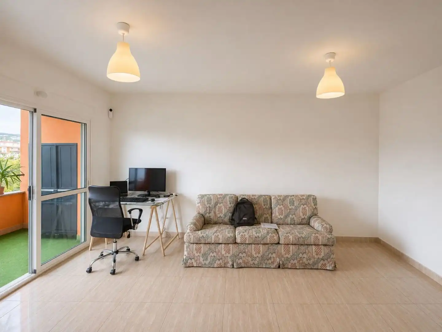 Wohnung zum Verkauf in Avenida de la Paz, 5, San Luis de Sabinillas Wohnzimmer von Wohnung zum Verkauf in Manilva mit Terrasse und Schwimmbad