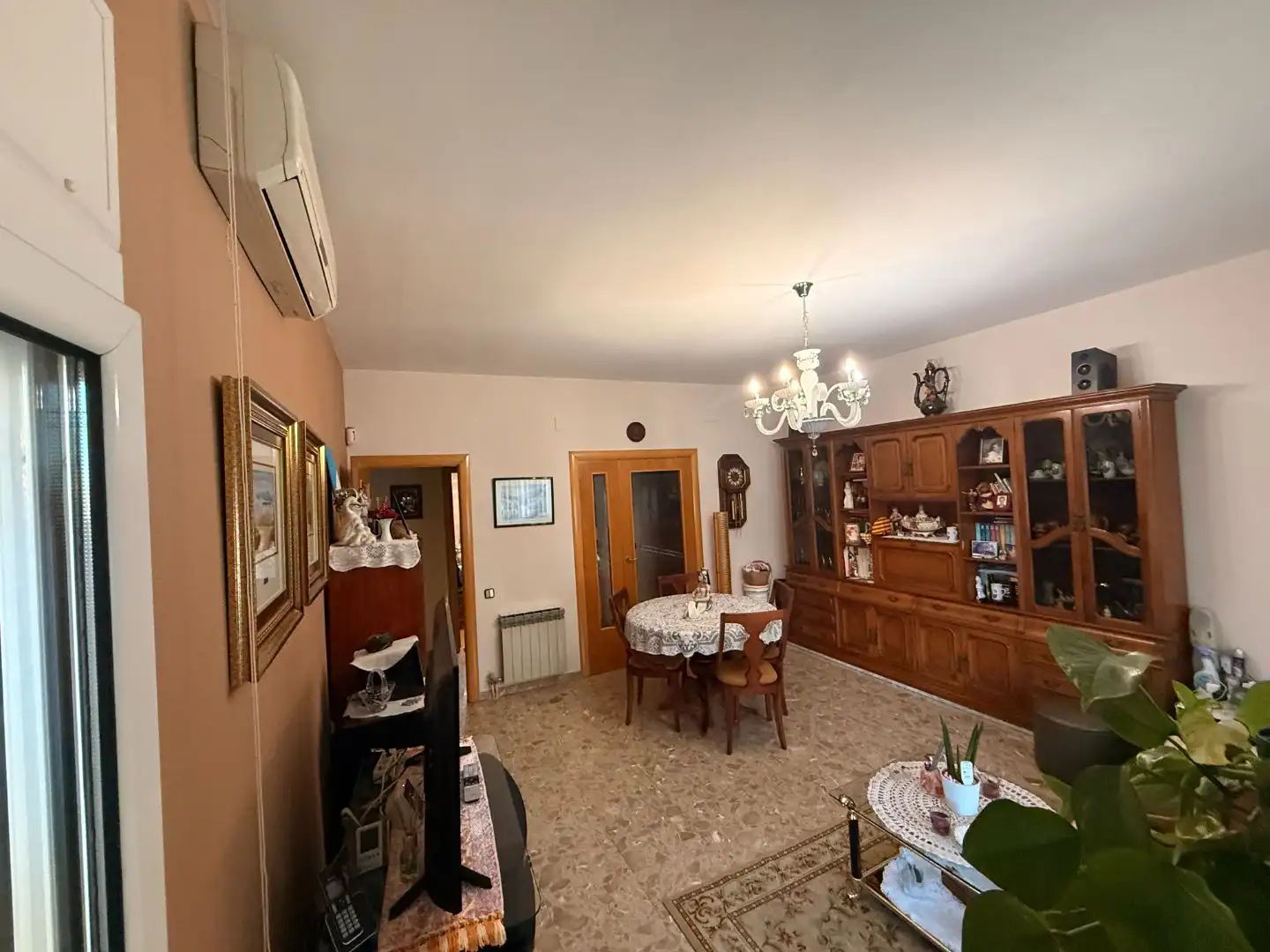 Piso en venta en Avinguda Meridiana, 203, El Camp de l'Arpa del Clot Sala de estar de Piso en venta en Barcelona Capital con Aire acondicionado, Terraza y Balcón