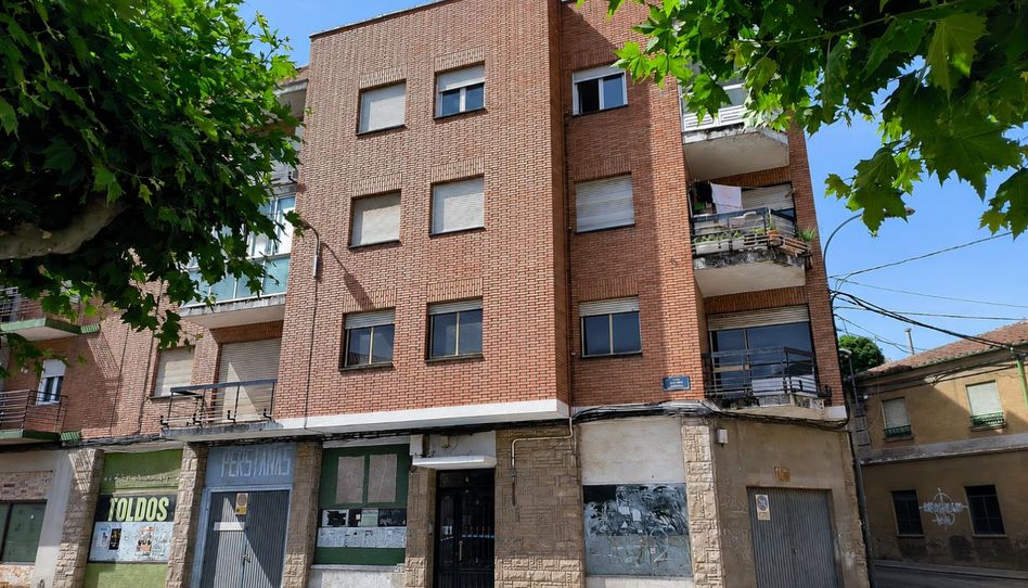 Flat for sale in Plaza Tierras Bañezanas, 4, La Bañeza , León - image 1 Photo 1 of Flat for sale in Plaza Tierras Bañezanas, 4, La Bañeza , León