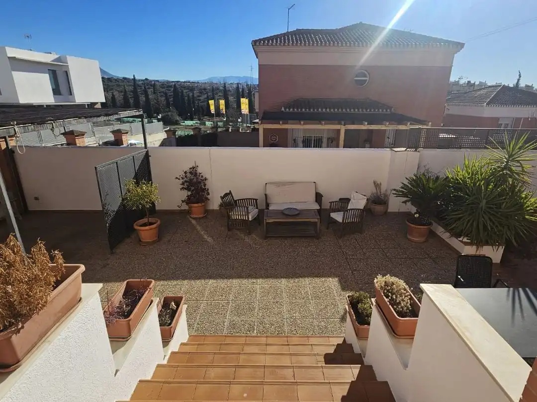 Terrassa de Casa o xalet en venda en Albolote amb Aire condicionat, Terrassa i Piscina