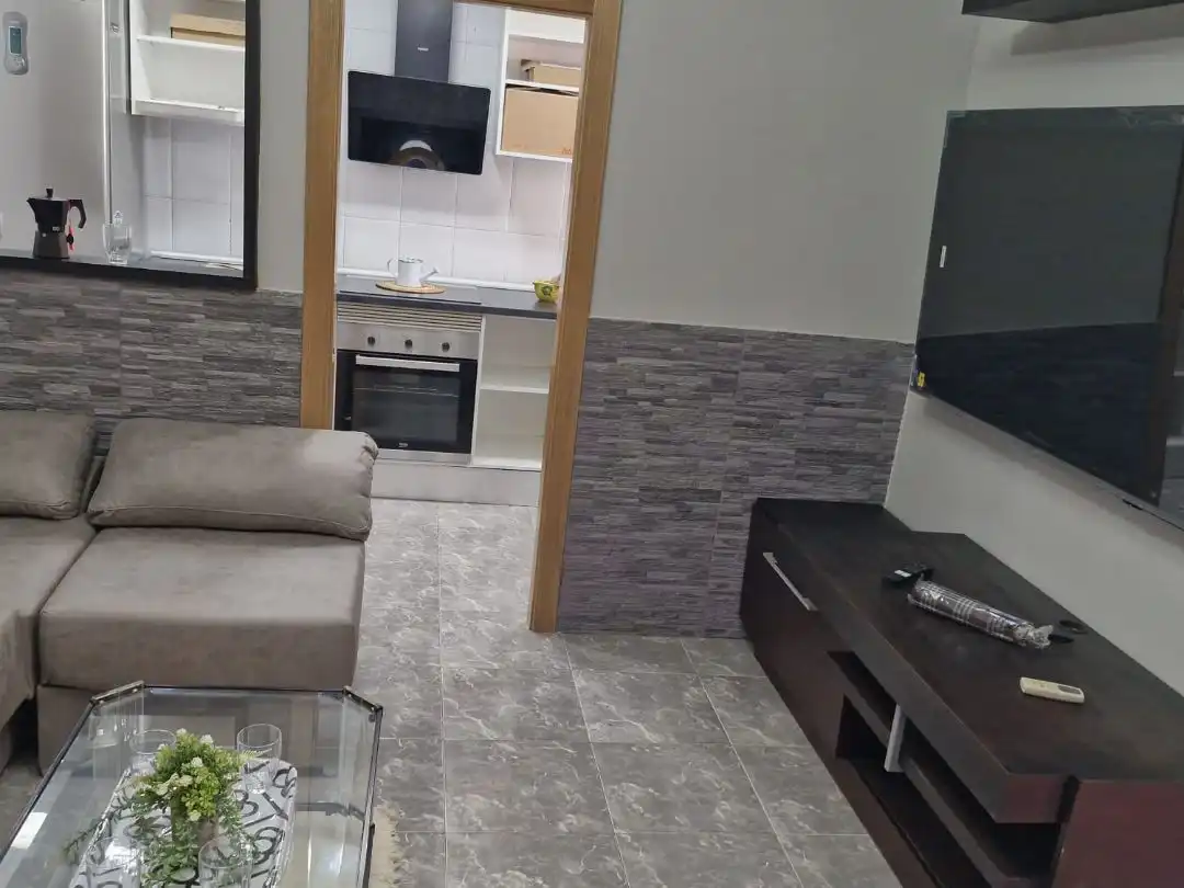 Sala d'estar de Pis en venda en Sant Boi de Llobregat amb Aire condicionat, Calefacció i Moblat