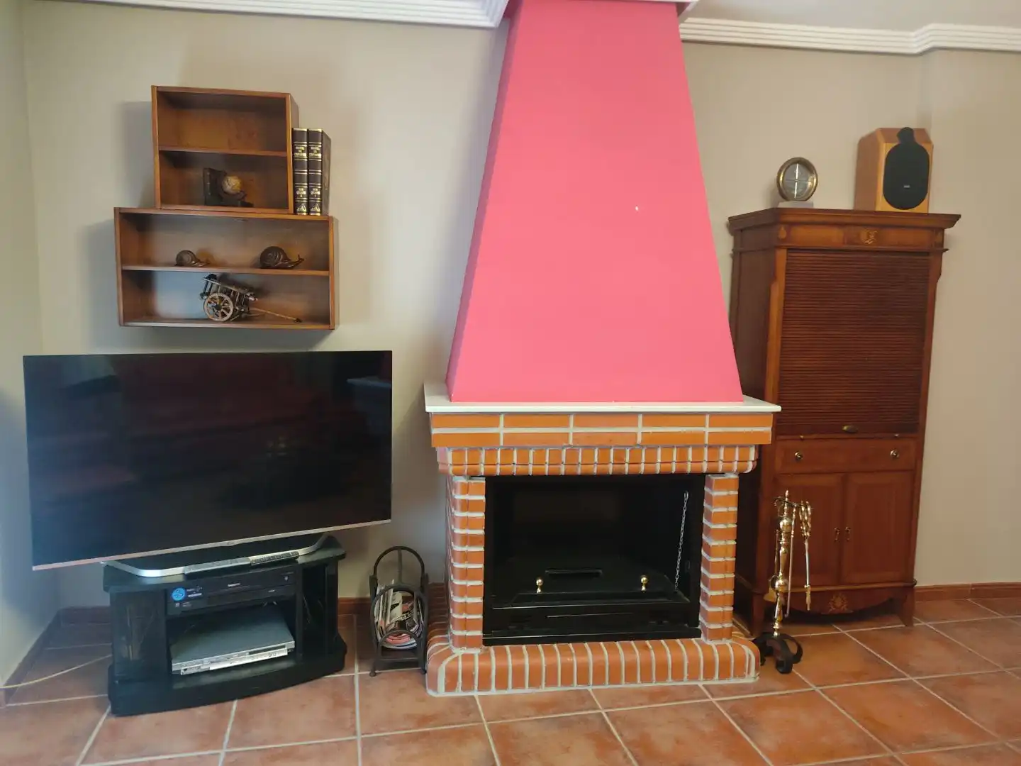 Sala de estar de Piso de alquiler en Baeza con Calefacción, Terraza y Amueblado