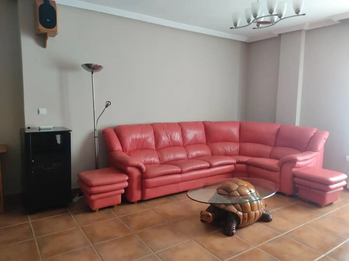 Sala de estar de Piso de alquiler en Baeza con Calefacción, Terraza y Amueblado