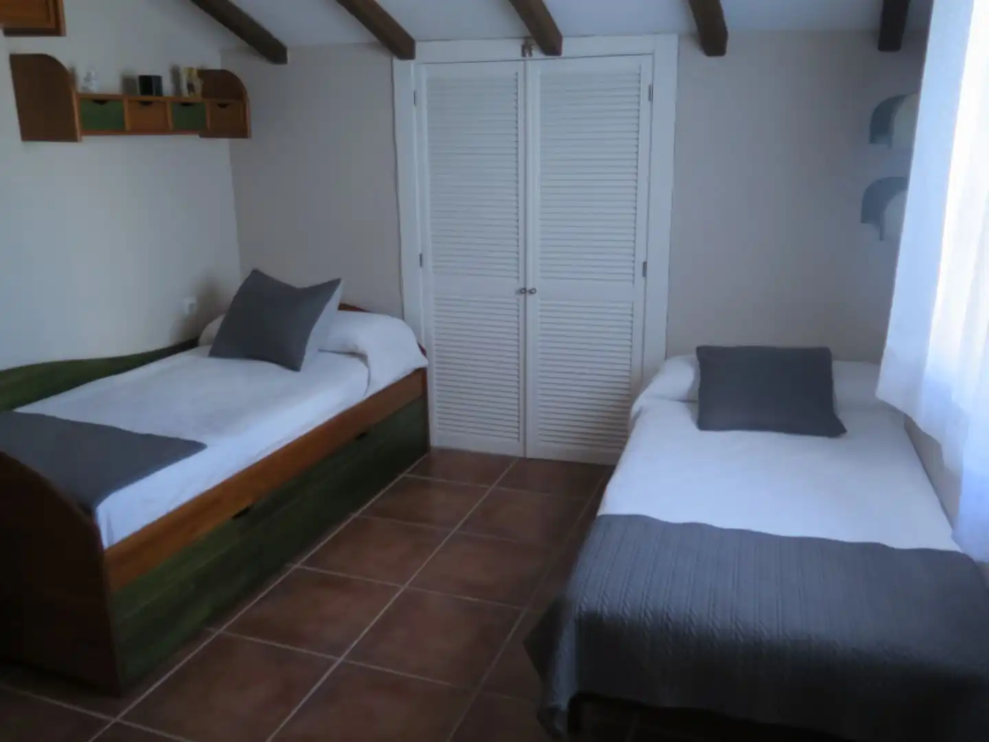 Habitación de Piso de alquiler en Baeza con Calefacción, Terraza y Amueblado