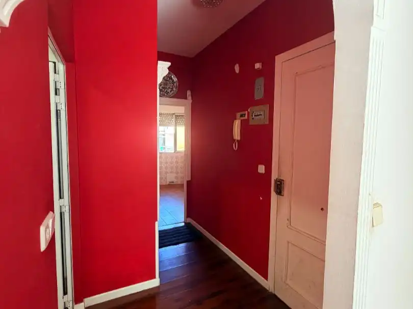 Flat for sale in Madrid  with Air Conditioner, Terrace and Balcony