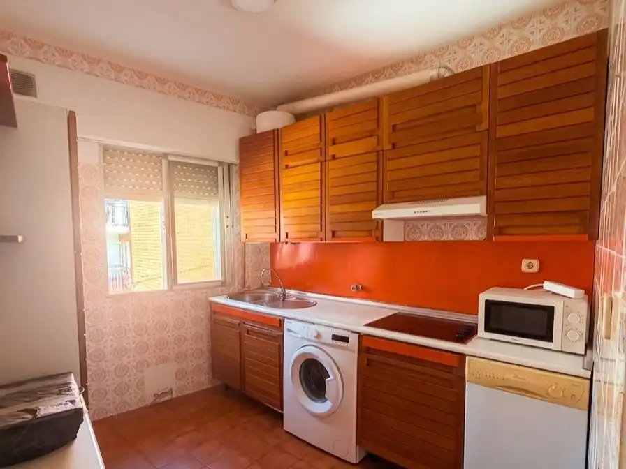 Kitchen of Flat for sale in Madrid  with Air Conditioner, Terrace and Balcony