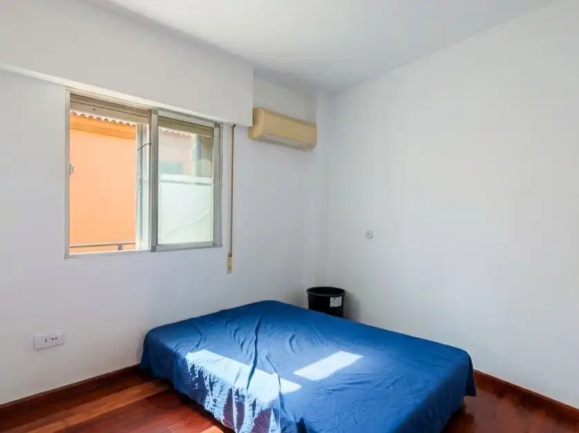 Bedroom of Flat for sale in Madrid  with Air Conditioner, Terrace and Balcony
