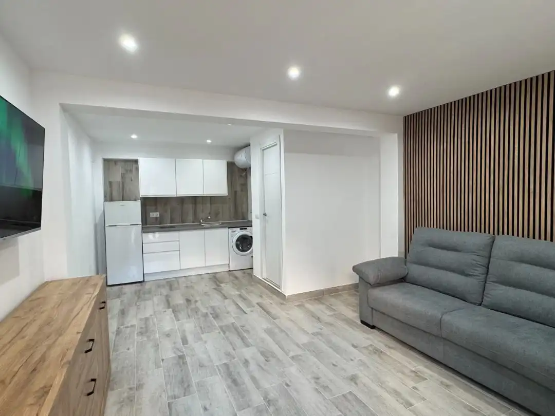 Wohnung zur Miete in Sevilla mit Klimaanlage, Heizung und Möbliert