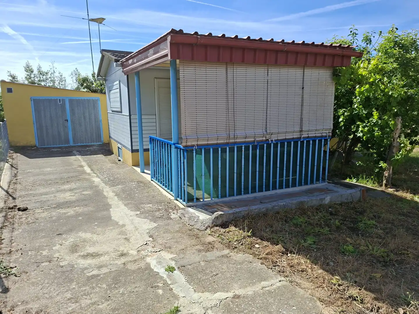 Vista exterior de Casa o chalet de alquiler en Fonfría (Zamora) con Jardín privado, Trastero y Amueblado