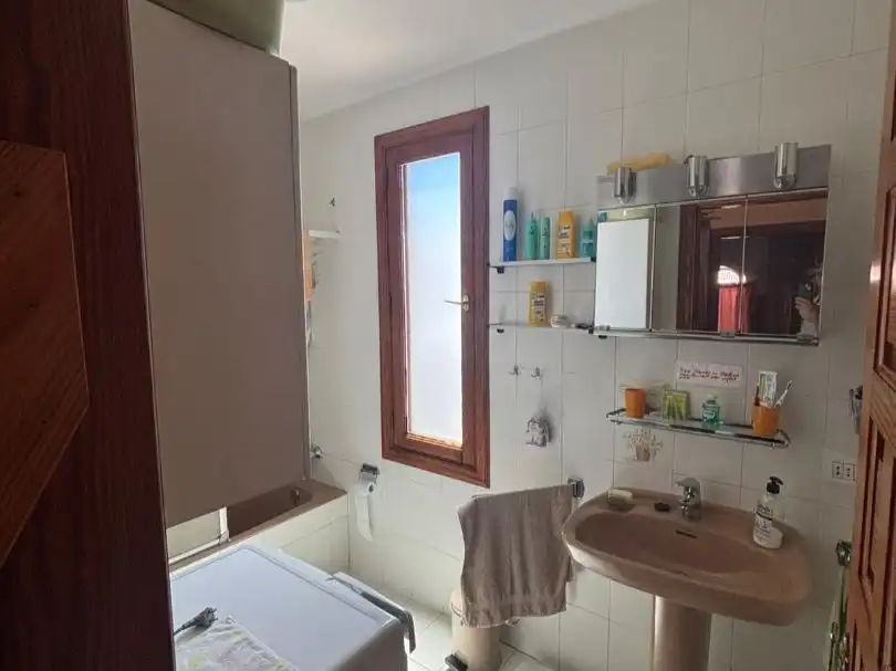 Baño de Apartamento en venta en Arona con Piscina y Balcón