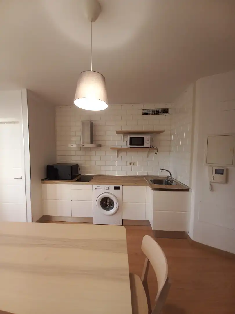Flat for rent in Avenida Jorge Luis Borges, 30, El Tejar - Hacienda Bizcochero Kitchen of Flat for rent in Málaga with Air Conditioner, Furnished and Oven